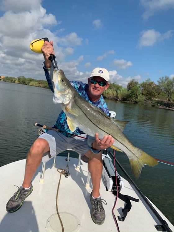 Fly Fishing for Redifish,Snook and speckled Trout near Rockport Texas